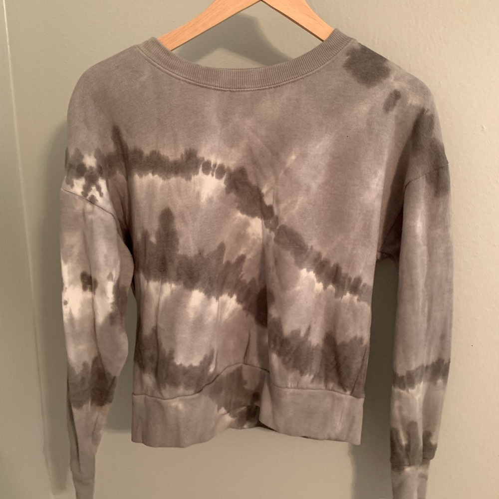 Green Sweatshirt
